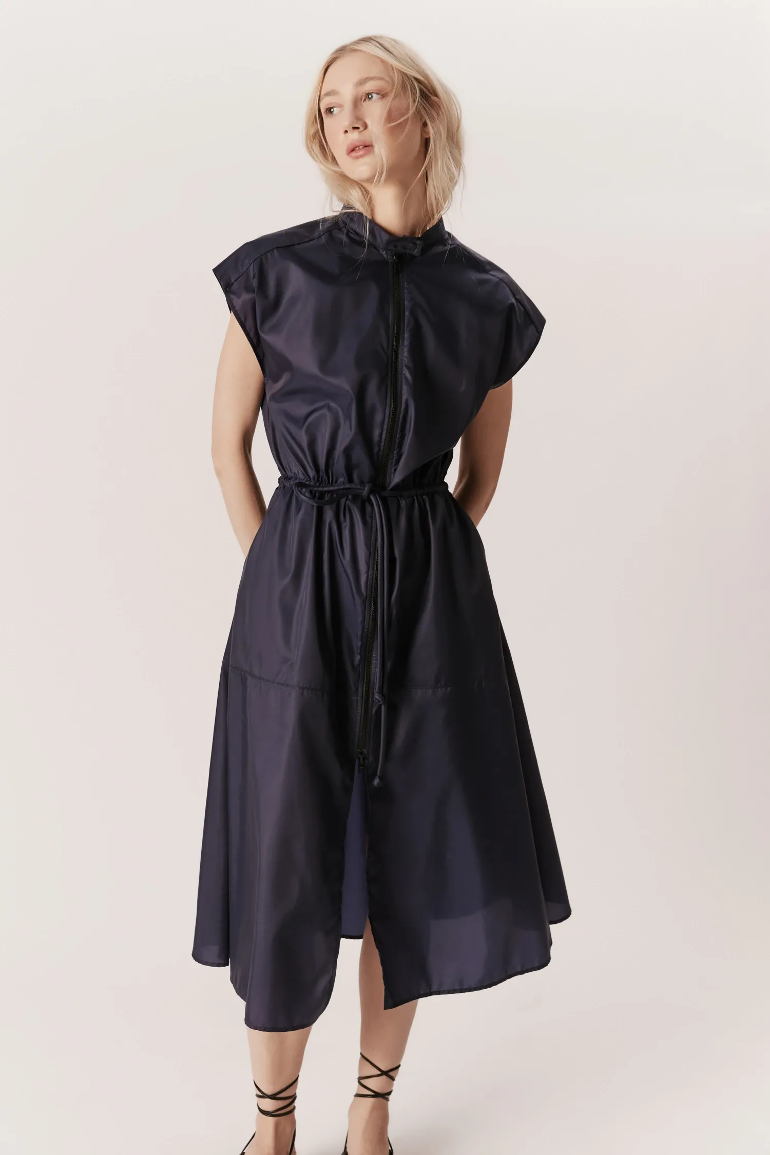 007308_VESTIDO_NYLON_MIDI_ZIPER_SEM_MANGA_MARINHO_ANDREAMARQUES -3-
